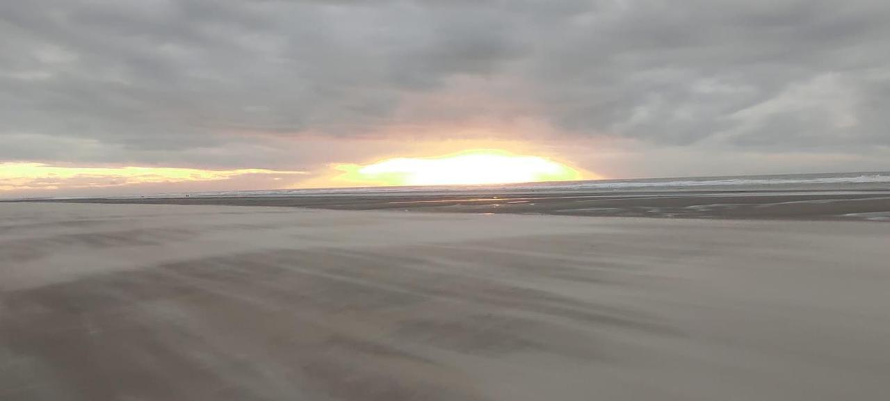 Le Pouget , Studio, Rez De Chaussee, Front De Mer Wifi Le Touquet Екстериор снимка